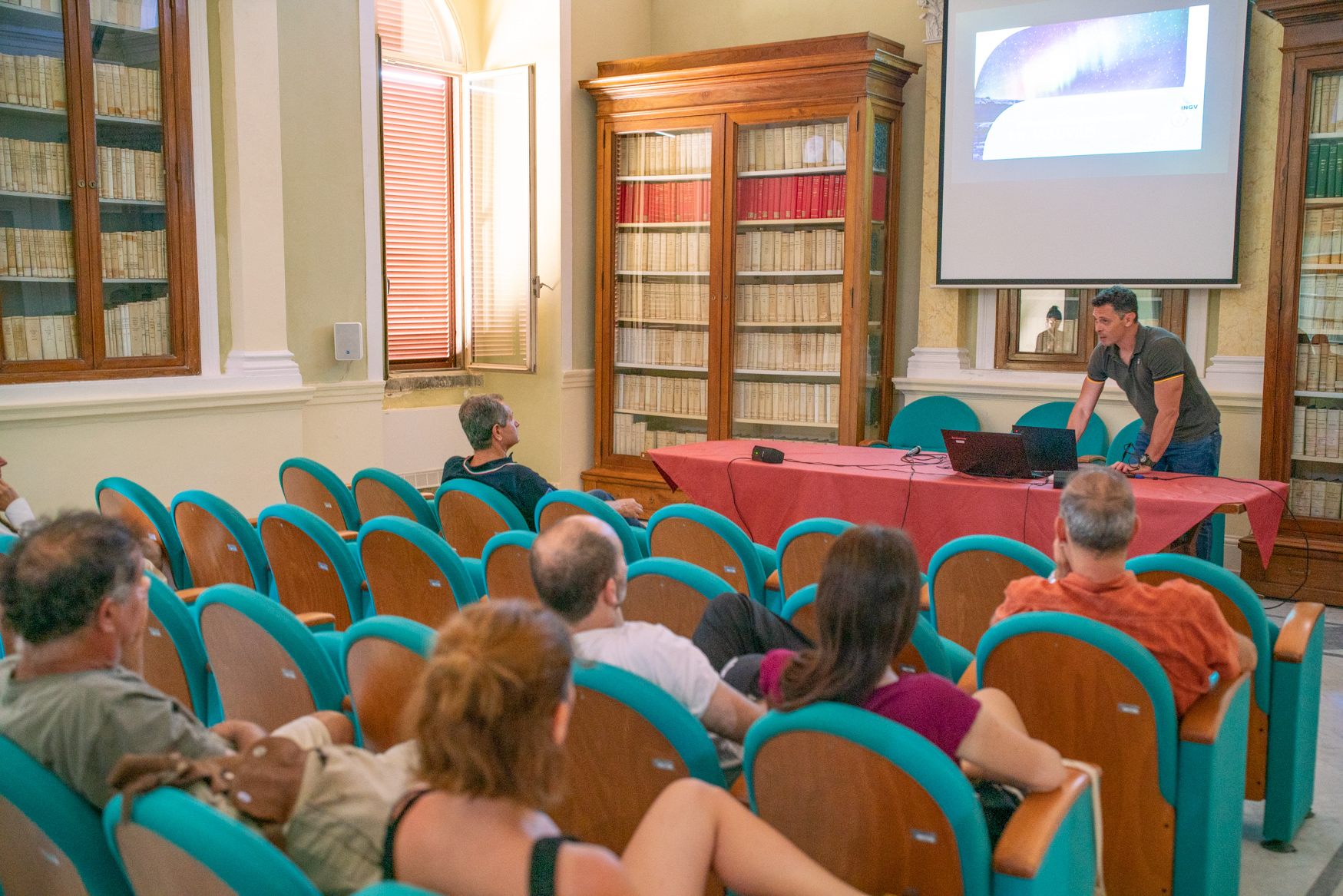 Osservatorio Vesuviano Luigi Cimmino talk sulla radiografia muonica